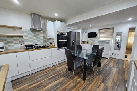 undefined, Chapterhouse Road, LU4