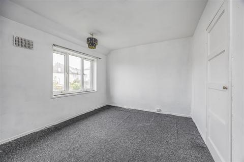 3 bedroom semi-detached house for sale, Blakemere Crescent, Portsmouth PO6