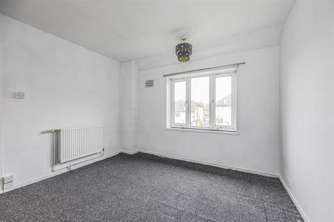 3 bedroom semi-detached house for sale, Blakemere Crescent, Portsmouth PO6