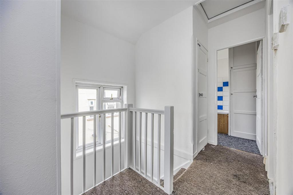 9 Blakemere Crescent, Paulsgrove-Portico Marketing-