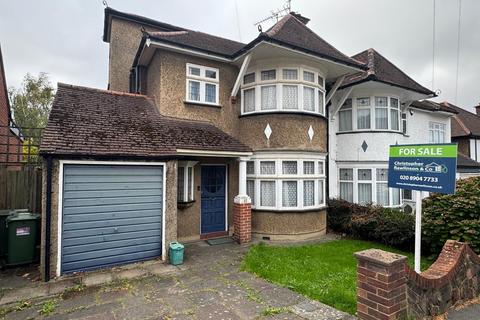 4 bedroom semi-detached house for sale, Trevelyan Crescent, Harrow, HA3