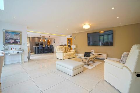 5 bedroom detached house for sale, Morthen View, Wickersley, Rotherham, South Yorkshire, S66