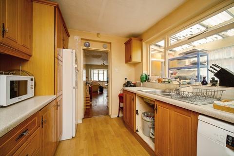 3 bedroom end of terrace house for sale, Osborne Road, Farnborough GU14