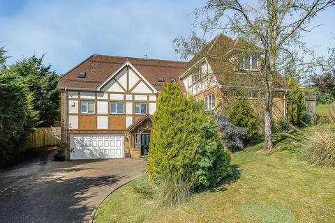 6 bedroom detached house for sale, Cobbetts Ride, Tring, Hertfordshire HP23