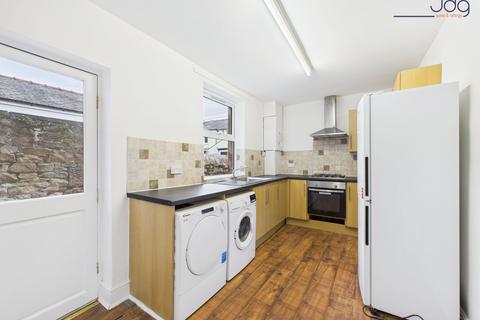 undefined, Coulston Road, Lancaster | A move-in ready three-bedroom with garage and fresh new look.