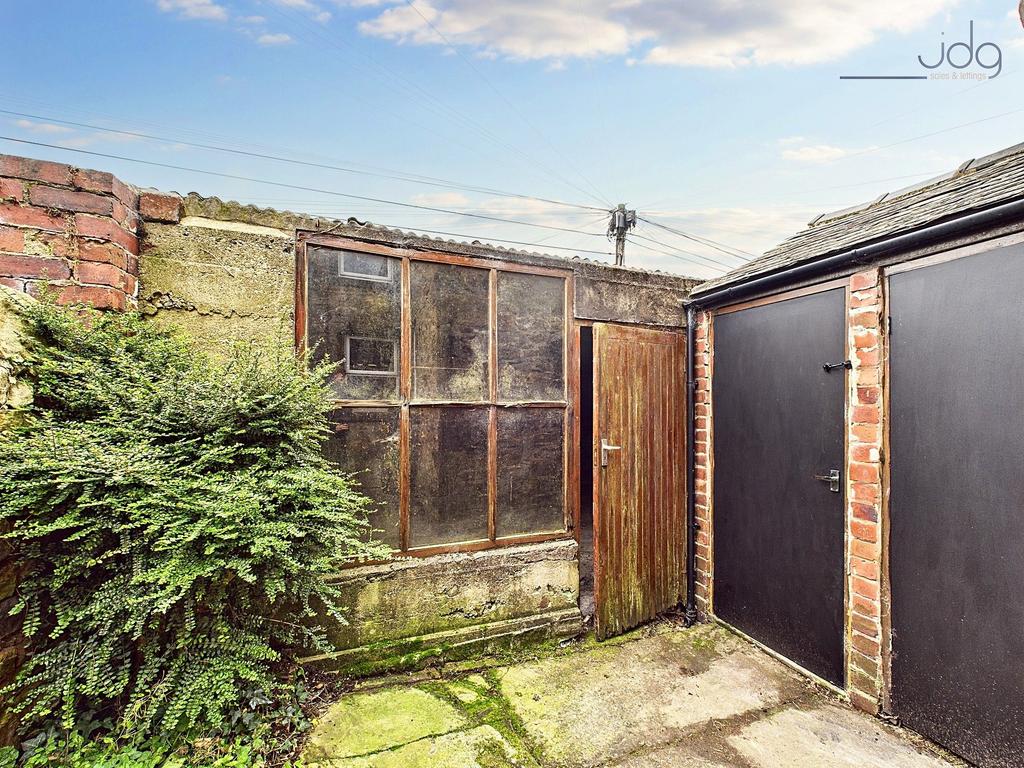 South West Facing Yard with access to the...