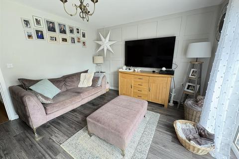 undefined, Abbotsbury Drive, Daventry