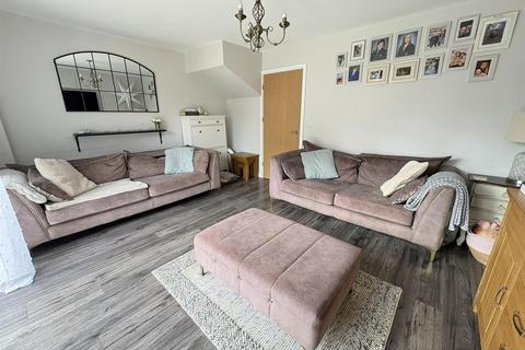 undefined, Abbotsbury Drive, Daventry