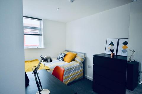 6 bedroom house to rent, Alderson Road, Liverpool L15