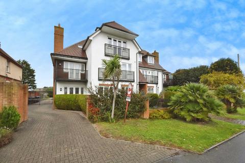 2 bedroom flat for sale, Kingsgate Avenue, Broadstairs