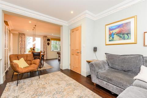 3 bedroom end of terrace house for sale, Seal Road, Sevenoaks, Kent