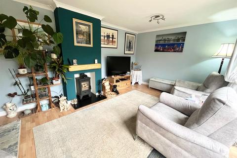 3 bedroom terraced house for sale, Faraday Road, Stevenage