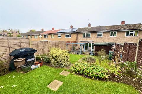 3 bedroom terraced house for sale, Faraday Road, Stevenage