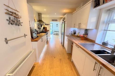 undefined, Barton Lane, Barton On Sea, New Milton, Hampshire. BH25 7PW