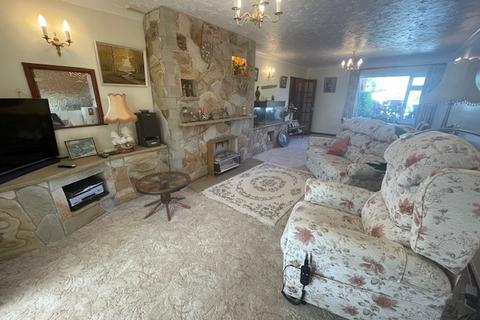 3 bedroom detached bungalow for sale, Meadow Drive, Mundesley