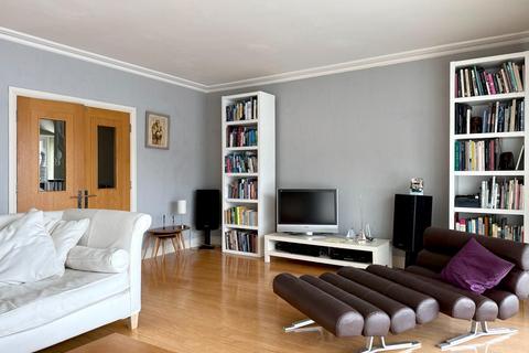 3 bedroom townhouse to rent, Penarth Portway, Penarth Marina