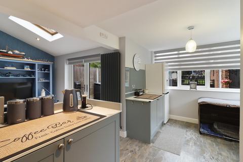 83 Colley Road, Sheffield, S5 9GT