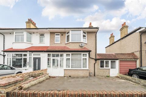 undefined, Lammas Avenue, Mitcham CR4