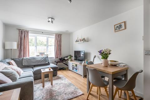 1 bedroom flat for sale, Swinton Court, Mere Road, Dunton Green, Sevenoaks, Kent