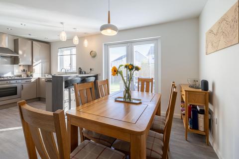 undefined, Eagle Avenue, Auchterarder