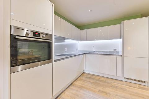 2 bedroom flat for sale, Butler Court, Battersea, London, SW11