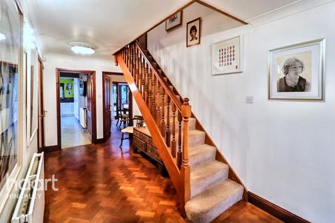 4 bedroom detached house for sale, Hinckley LE10