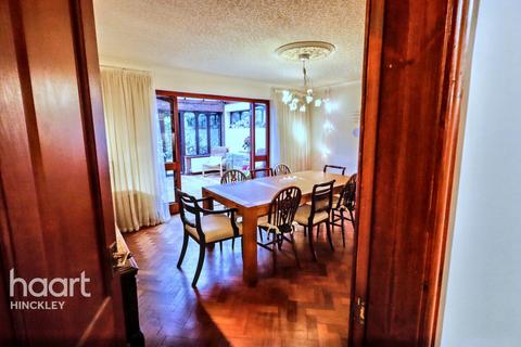 4 bedroom detached house for sale, Hinckley LE10