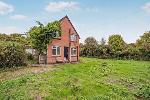 3 bedroom farm house for sale, Coedypaen NP4