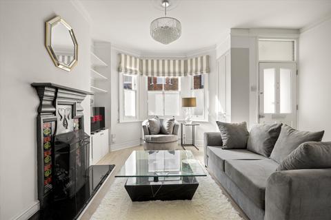 5 bedroom end of terrace house to rent, Albany Road, Windsor, Berkshire, SL4
