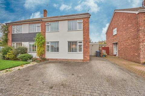 1 Darley Road, Burbage, Hinckley, LE10 2RL