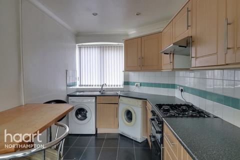 2 bedroom terraced house to rent, Franklin Street, NORTHAMPTON