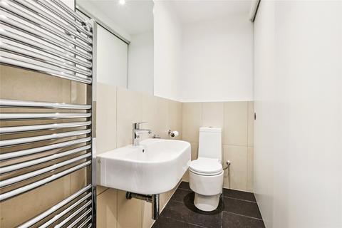 3 bedroom property for sale, Short Road, London, W4