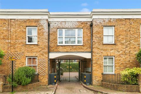 3 bedroom property for sale, Short Road, London, W4