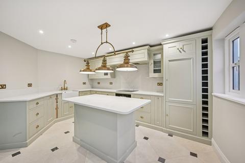 undefined, Hurlingham Square, Peterborough Road, Fulham, London