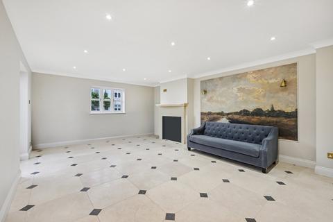 undefined, Hurlingham Square, Peterborough Road, Fulham, London