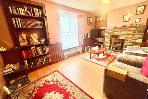 3 bedroom end of terrace house for sale, South Street, South Molton, Devon, EX36