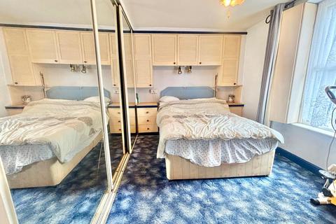 3 bedroom end of terrace house for sale, South Street, South Molton, Devon, EX36