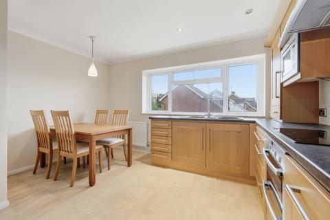 undefined, Princes Way, Hutton, CM13