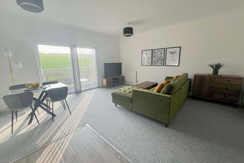 1 bedroom flat to rent, Riviera Park Apartments, Shore Road, PO38