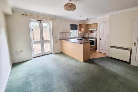 2 bedroom flat to rent, Market Street, Ventnor, PO38
