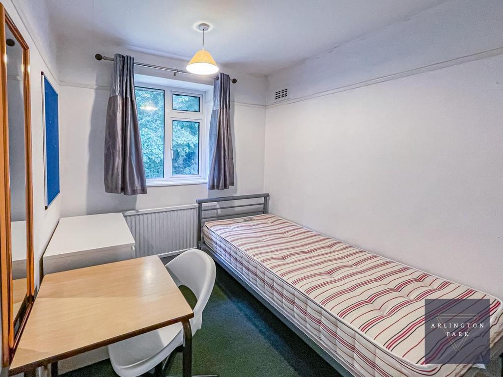 14 Mottram-04.jpg
