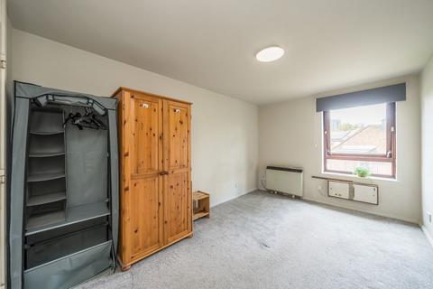 undefined, Stanley Road, Hounslow TW3