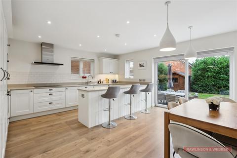 4 bedroom detached house for sale, Molember Road, East Molesey KT8