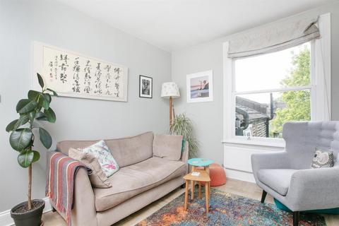 2 bedroom flat for sale, Kings Grove, Peckham, SE15