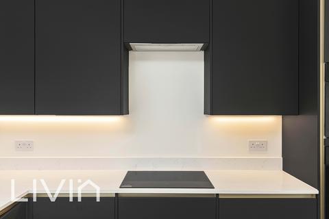 undefined, Wallington SM6