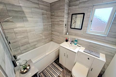 2 bedroom flat for sale, Heritage Way, Gosport PO12