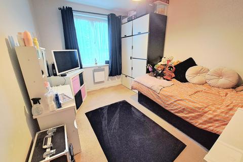 2 bedroom flat for sale, Heritage Way, Gosport PO12