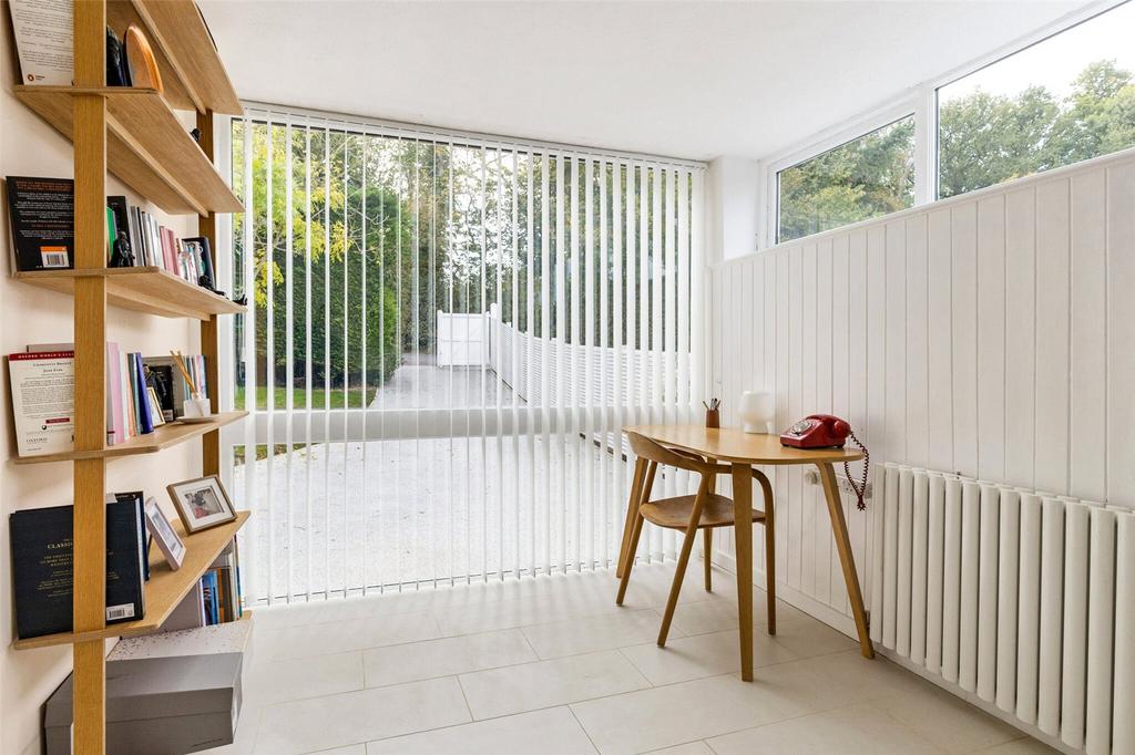 Study/Bedroom 5