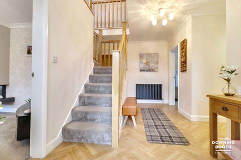 6 bedroom detached house for sale, Stencills Road, Walsall WS4