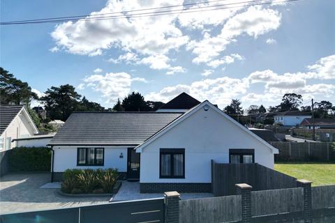 3 bedroom bungalow for sale, Laurel Lane, St. Leonards, Ringwood, BH24